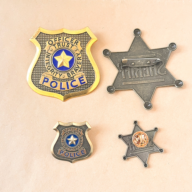 Anime Zoo Metal Badge Brooch N - Nick'S Jewelry & Watches Reviews recension och pris
