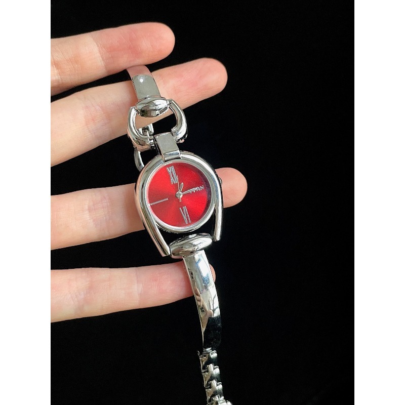 Vintage Rosy Glow Moment Watch - Moments Watches & Jewelry Vaughan Mills recension och pris