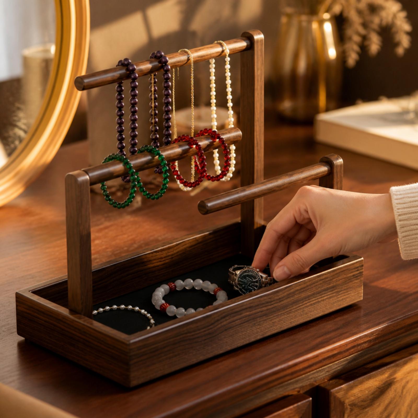 Walnut Wood Jewelry Stand 3 Ro - Jewelry And Watches Online recension och pris