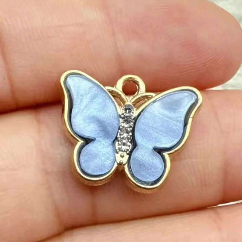 10Pcs Shiny Crystal Butterfly  - Butterfly Pendant Necklace recension och pris
