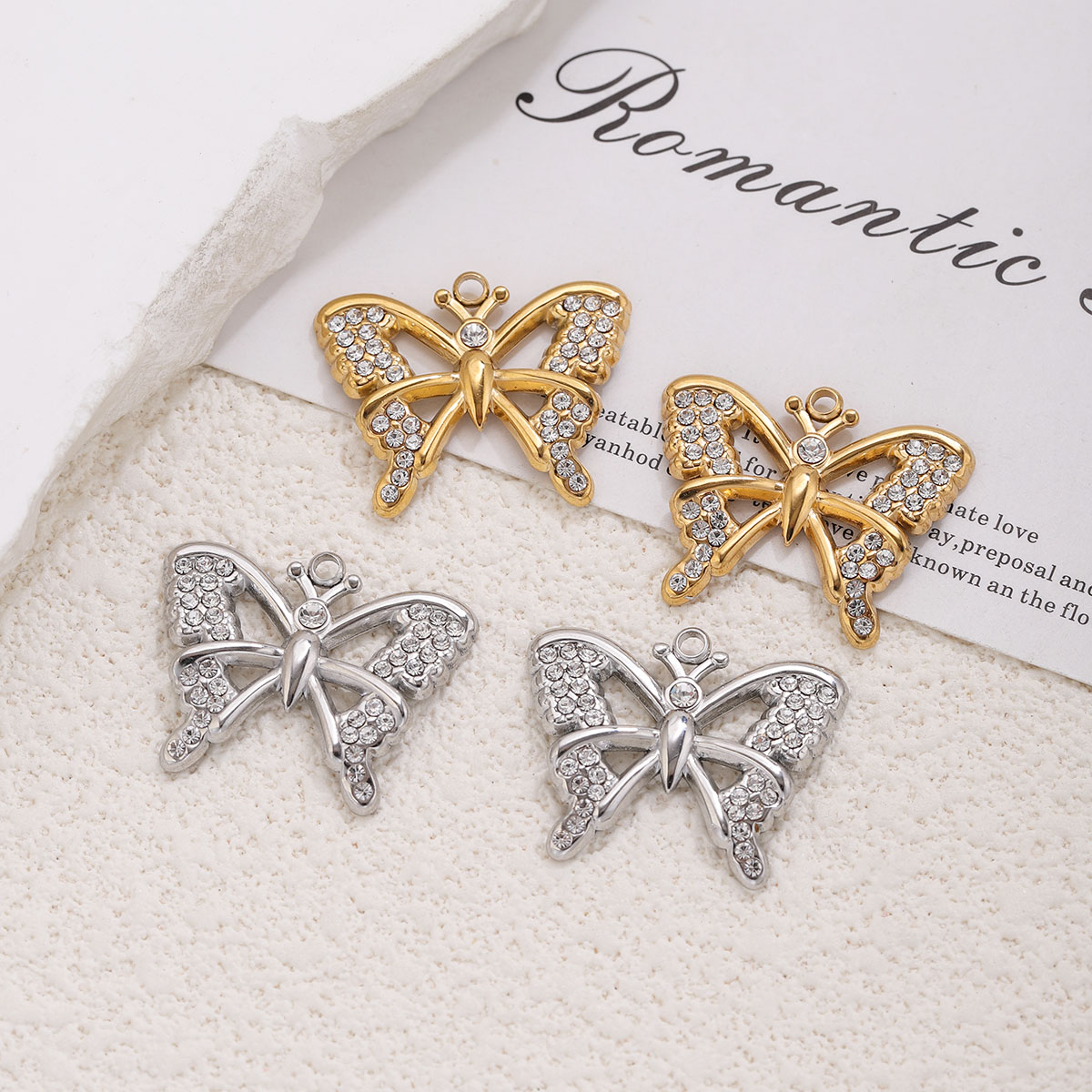 1/3Pcs Hollow Butterfly Charms - Butterfly Pendant Necklace recension och pris
